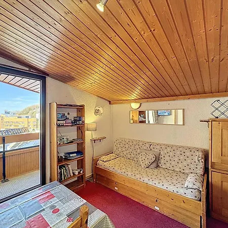18m² Au Coeur Des Bruyeres, Aux Pieds - Fr-1-178-43 Διαμέρισμα